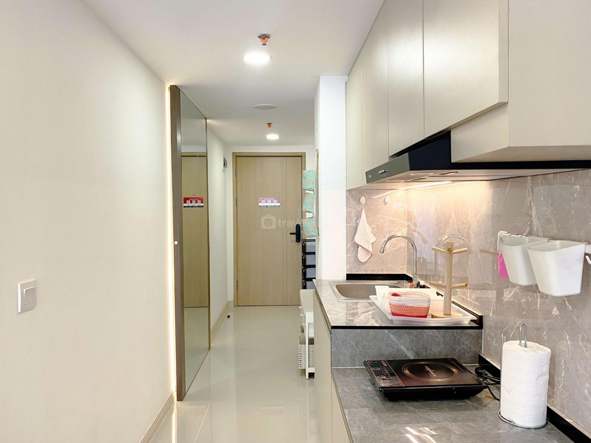 Best Deal And Comfy 2Br At Meikarta Apartment By Travelio Cikarang Exterior foto